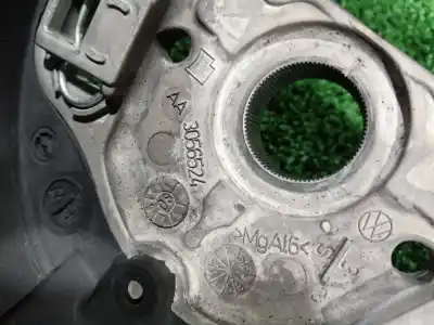 Pièce détachée automobile d'occasion volant pour volkswagen polo (9n3) 1.4 tdi références oem iam 3056524 306362699p03 306362699p03