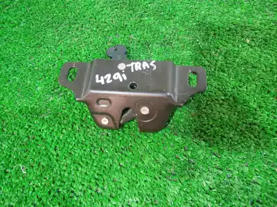 Pièce détachée automobile d'occasion coffre / serrure de porte pour peugeot 306 cabriolet (s2) 2.0 cat références oem iam   