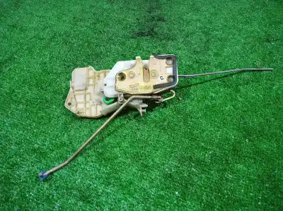 Peça sobressalente para automóvel em segunda mão fechadura da porta dianteira direita por honda cr-v (rd8) es referências oem iam 