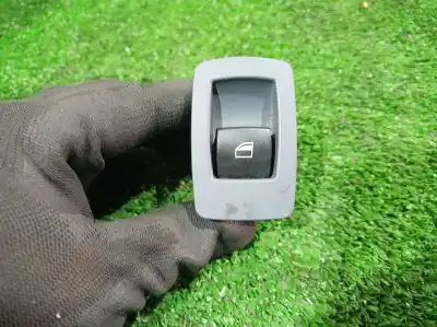 Second-hand car spare part rear right power window switch for bmw serie 1 berlina (e81/e87) 118d oem iam references 15939920