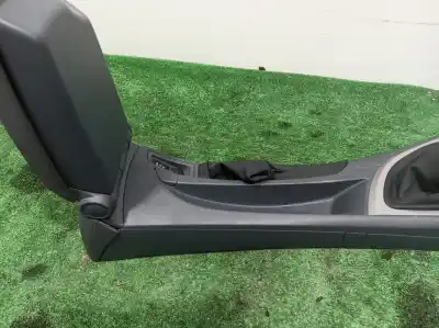 Second-hand car spare part center console for bmw serie 1 berlina (e81/e87) 118d oem iam references 51167078564 7143597 51167078564