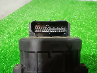 Peça sobressalente para automóvel em segunda mão abs por toyota corolla (_e12_) 1.4 d (nde120_) referências oem iam 0265216850 4451002050 0265216850