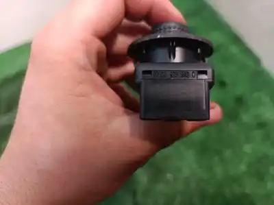 Pezzo di ricambio per auto di seconda mano interruttore alzacristalli anteriore sinistro per renault clio ii fase ii (b/cb0) dynamique riferimenti oem iam 8200084003e1 7700429992c 8200084003e1