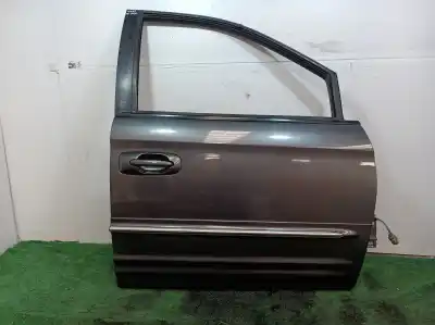 Second-hand car spare part front right door for chrysler grand voyager limited oem iam references 