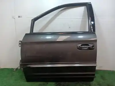 Second-hand car spare part left front door for chrysler grand voyager limited oem iam references 