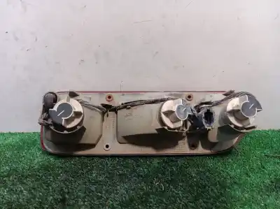 Peça sobressalente para automóvel em segunda mão farolim traseiro esquerdo por nissan terrano/terrano.ii (r20) sport referências oem iam 265557f000  