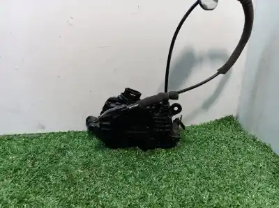 Second-hand car spare part left front door lock for renault captur helly hansen oem iam references 805031332r 40517224 805031332r