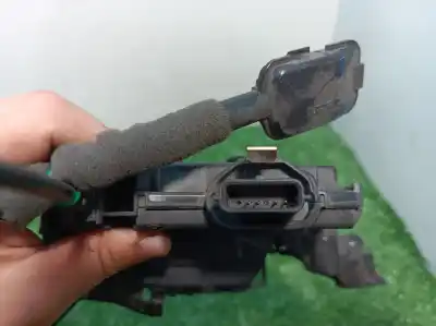 Second-hand car spare part left front door lock for renault captur helly hansen oem iam references 805031332r 40517224 805031332r