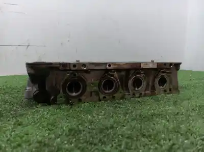 Peça sobressalente para automóvel em segunda mão cabeça / culatra por bmw serie 1 berlina (e81/e87) 2.0 turbodiesel cat referências oem iam 779767606 779767806 779767606