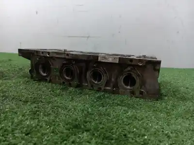 Peça sobressalente para automóvel em segunda mão cabeça / culatra por bmw serie 1 berlina (e81/e87) 2.0 turbodiesel cat referências oem iam 779767606 779767806 779767606