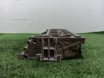 Peça sobressalente para automóvel em segunda mão cabeça / culatra por bmw serie 1 berlina (e81/e87) 2.0 turbodiesel cat referências oem iam 779767606 779767806 779767606