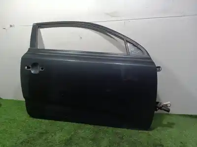 Second-hand car spare part front right door for kia cee´d emotion oem iam references   