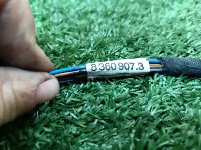 Second-hand car spare part indicator switch for bmw serie 3 compacto (e36) 316i oem iam references 83609073 83609073 83609073