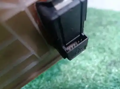 Second-hand car spare part switch for bmw serie 7 (e38) 730il oem iam references 8352810 8352810 8352810