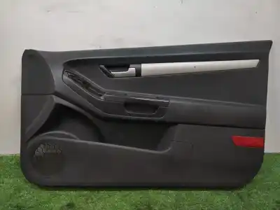 Pezzo di ricambio per auto di seconda mano rivestimento porta anteriore destro per kia cee´d emotion riferimenti oem iam 823101h300