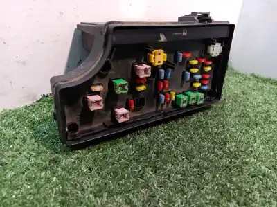 Second-hand car spare part fuse box unit for dodge caliber s oem iam references p04692 p04692207ae p04692