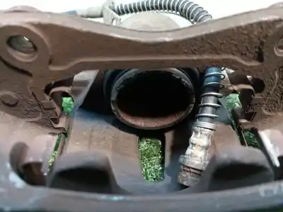 Second-hand car spare part front right brake caliper for kia cee´d emotion oem iam references   