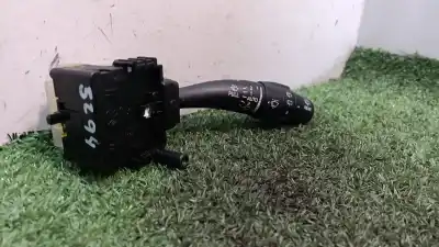 Pezzo di ricambio per auto di seconda mano comando pulito per kia cee´d emotion riferimenti oem iam 3693pa 934201h300 3693pa