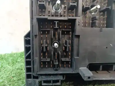 Second-hand car spare part fuse box unit for kia cee´d emotion oem iam references 919501h030 919501h030 919501h030