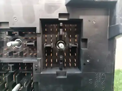 Second-hand car spare part fuse box unit for kia cee´d emotion oem iam references 919501h030 919501h030 919501h030