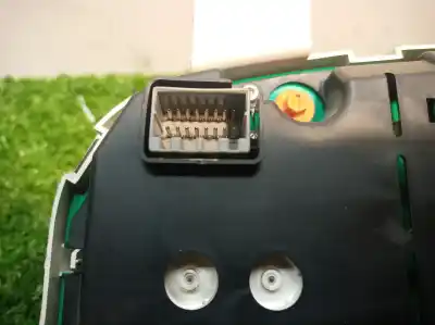 Peça sobressalente para automóvel em segunda mão quadrante por kia cee´d emotion referências oem iam 940031h251 940031h251 940031h251