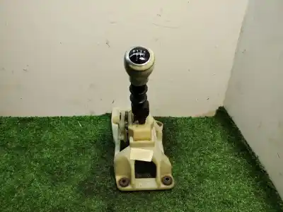 Pezzo di ricambio per auto di seconda mano leva del cambio per kia cee´d emotion riferimenti oem iam 437001h400
