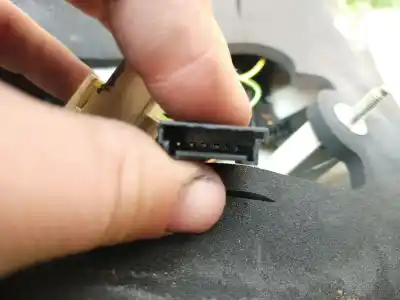 Second-hand car spare part left tailgate light for bmw serie 7 (e65/e66) 6.0 cat oem iam references 63216914285 155513 6914285