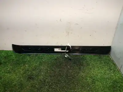 Peça sobressalente para automóvel em segunda mão moldagem por bmw serie 7 (e65/e66) 6.0 cat referências oem iam 7070661 8223551 7051871