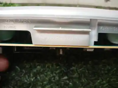 Second-hand car spare part interior light for bmw serie 7 (e65/e66) 6.0 cat oem iam references 63318379699 8379699 63318379699