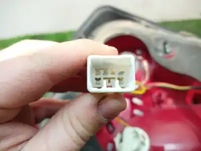 Peça sobressalente para automóvel em segunda mão farolim traseiro direito por kia cee´d * referências oem iam 165606r 165606 165606r