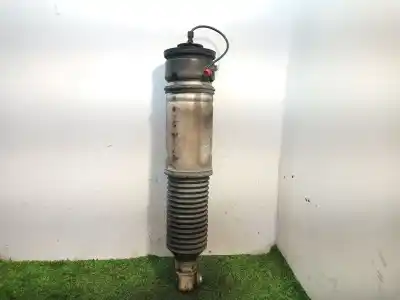 Second-hand car spare part right rear shock absorber for bmw serie 7 (e65/e66) 6.0 cat oem iam references 37126767128