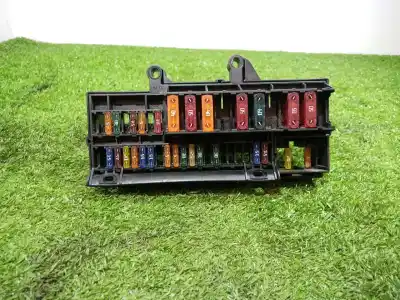 Second-hand car spare part fuse box unit for bmw serie 7 (e65/e66) 6.0 cat oem iam references 18560