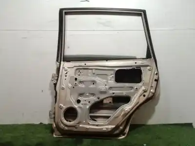 Автозапчастина б/у двері задні праві для kia carens * посилання на oem iam   