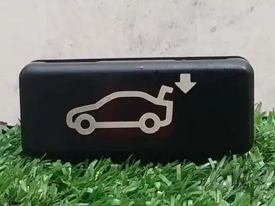 Second-hand car spare part switch for bmw serie 7 (e65/e66) 6.0 cat oem iam references 50359801 8375580 50359801