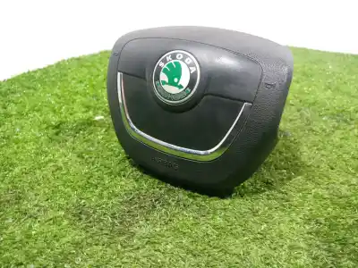 Автозапчастина б/у передня ліва подушка безопасности для skoda octavia ii (1z3) 1.6 tdi посилання на oem iam 1z0880201ahtdz 62218052a 1z0880201ahtdz