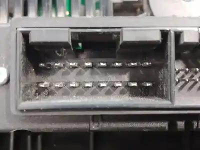 Peça sobressalente para automóvel em segunda mão comando de sofagem (chauffage / ar condicionado)  por audi a3 (8p) 2.0 tdi ambiente referências oem iam 8p0820043m  8p0820043m