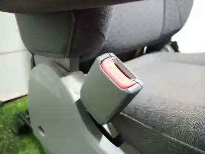 Автозапчасти б/у левое переднее сидение за kia carens * ссылки oem iam   