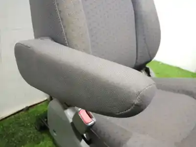 Автозапчасти б/у левое переднее сидение за kia carens * ссылки oem iam   
