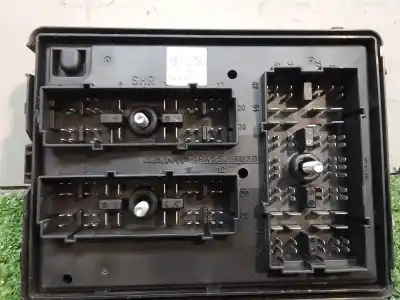 Second-hand car spare part fuse box unit for kia carens * oem iam references 04421m ak1303 