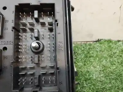 Second-hand car spare part fuse box unit for kia carens * oem iam references 04421m ak1303 