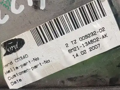 Автозапчасти б/у внутренний правый задний фонарь за ford s-max (wa6) 2.0 tdci ссылки oem iam 2tz00923202 6m2113a602ak 2tz00923202