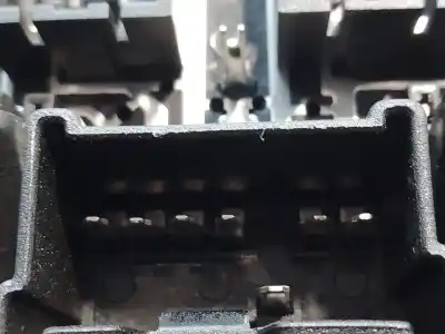 Автозапчасти б/у внутренний свет за kia carens * ссылки oem iam 928003e0 ok2fa51410 928003e0