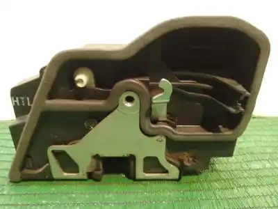 Peça sobressalente para automóvel em segunda mão fechadura da porta traseira esquerda por bmw 1 (e87) 116 i referências oem iam   