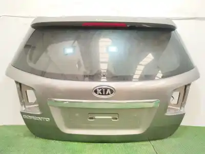 Second-hand car spare part tailgate for kia sorento ii (xm) 2.4 cvvt oem iam references 