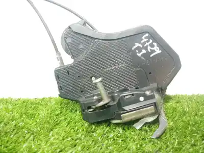 Second-hand car spare part rear left door lock for toyota corolla (_e12_) 1.4 d (nde120_) oem iam references 50594a1 50594a1 50594a1