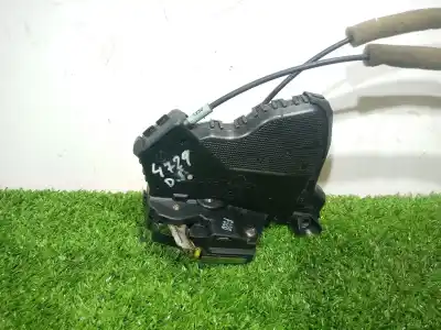 Second-hand car spare part rear left door lock for toyota corolla (_e12_) 1.4 d (nde120_) oem iam references 50594a1 50594a1 50594a1