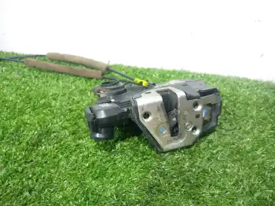 Second-hand car spare part rear left door lock for toyota corolla (_e12_) 1.4 d (nde120_) oem iam references 50594a1 50594a1 50594a1