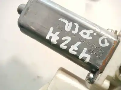 Second-hand car spare part right front power window switch for toyota corolla (_e12_) 1.4 d (nde120_) oem iam references 992046100 6981002130 992046100