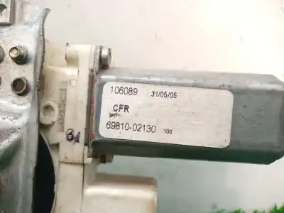 Second-hand car spare part right front power window switch for toyota corolla (_e12_) 1.4 d (nde120_) oem iam references 992046100 6981002130 992046100