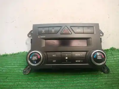 Second-hand car spare part climate control for kia sorento ii (xm) 2.4 cvvt oem iam references 972502p